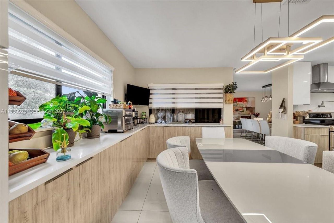 311 NW 101st Ter , Coral Springs, FL 33071 Photo