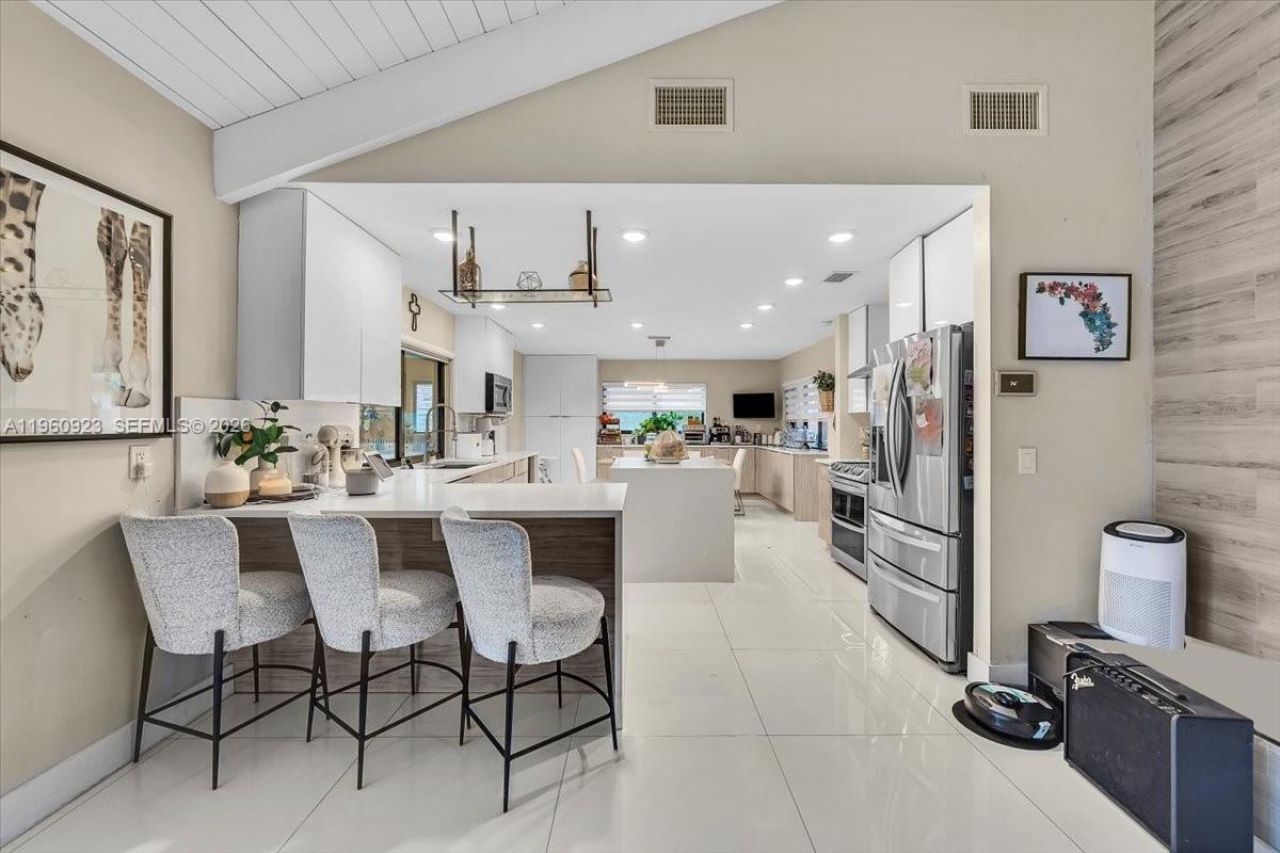 311 NW 101st Ter , Coral Springs, FL 33071 Photo