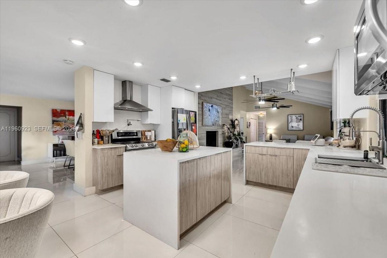 311 NW 101st Ter , Coral Springs, FL 33071 Photo