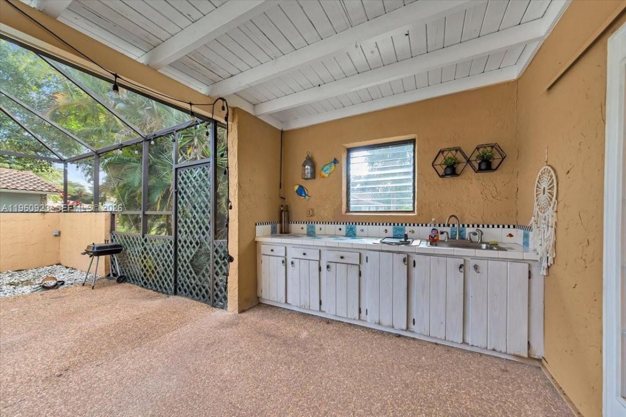 311 NW 101st Ter , Coral Springs, FL 33071 Photo