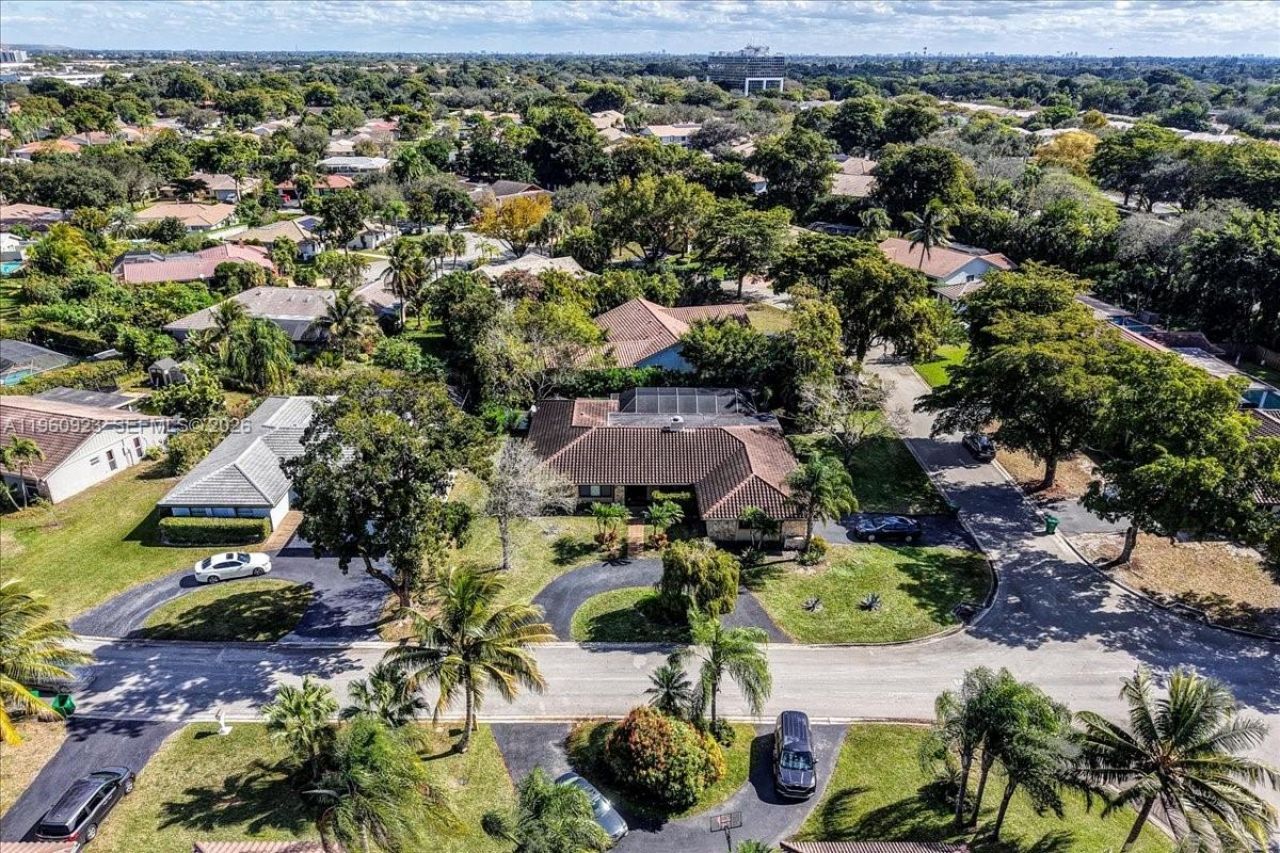 311 NW 101st Ter , Coral Springs, FL 33071 Photo