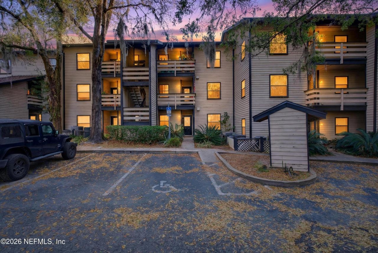 1604 Arcadia Drive, Unit 109, Jacksonville, FL 32007 Main Photo