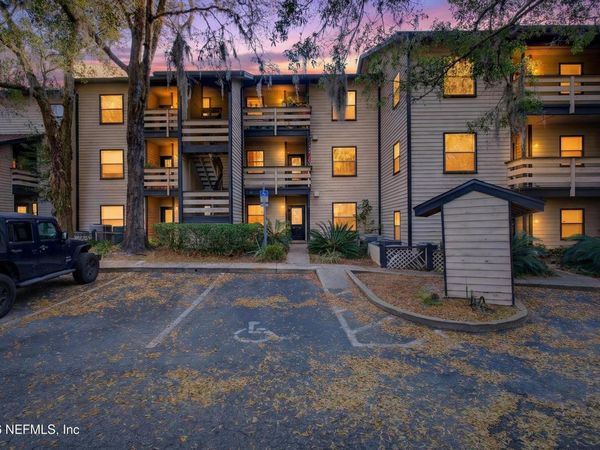 1604 ARCADIA Drive, Unit 109, Jacksonville, FL 32007