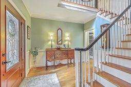 313 Middleton Boulevard photo 4