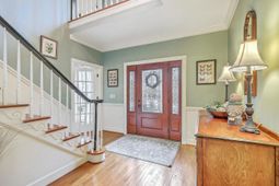 313 Middleton Boulevard photo 4