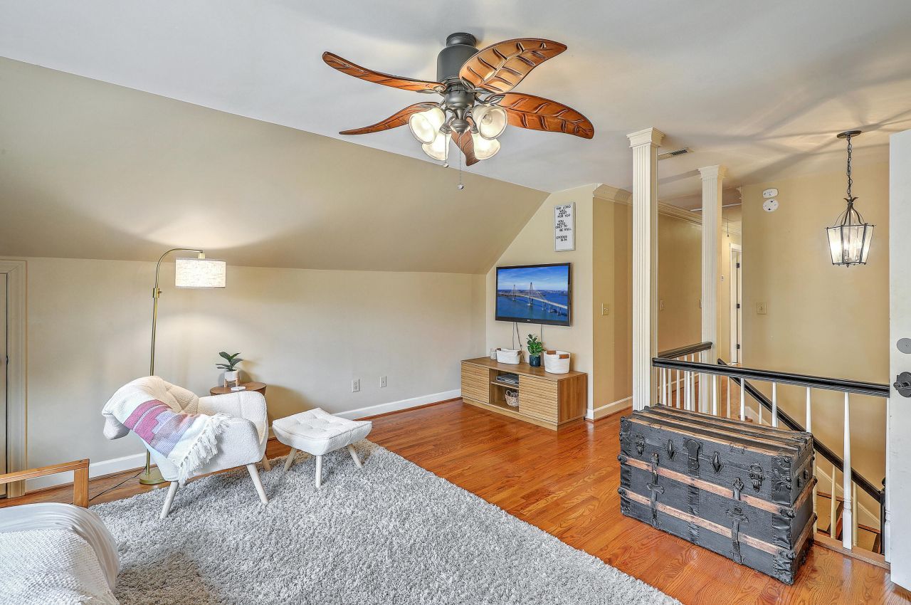 313 Middleton Boulevard Photo 39