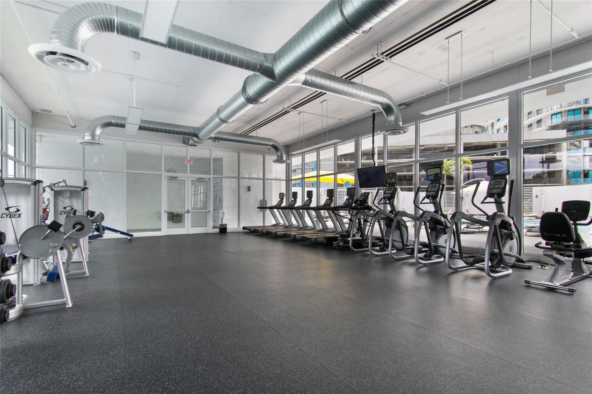 14951 Royal Oaks Lane, Unit 1506, North Miami, FL 33181 Photo