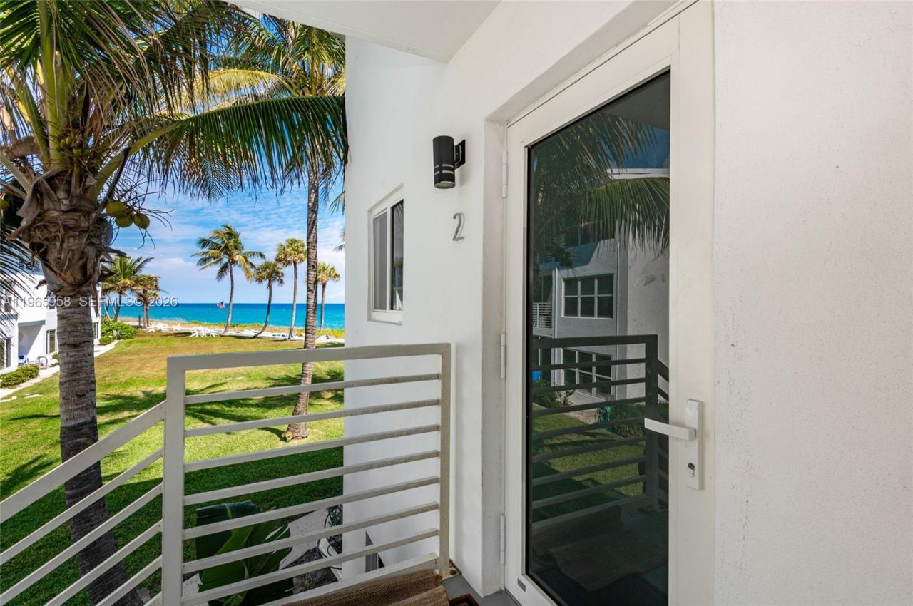 1041 Hillsboro Mile, Unit 2, Hillsboro Beach, FL 33062 Photo