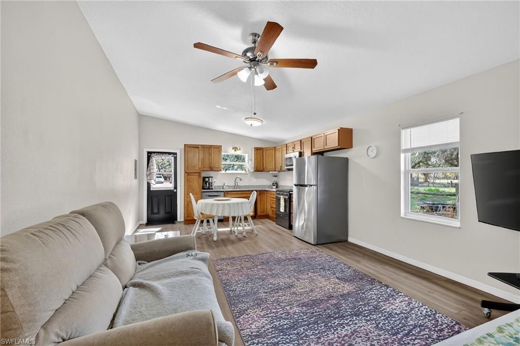 4533 SW 37th Ter, Bushnell, FL 33513 Photo