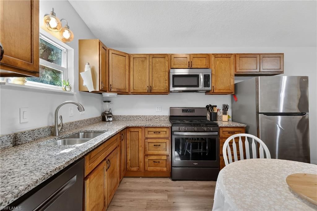 4533 SW 37th Ter, Bushnell, FL 33513 Photo