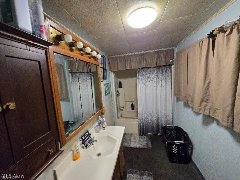 958 Central Avenue, Bellaire, OH 43906 Photo 11