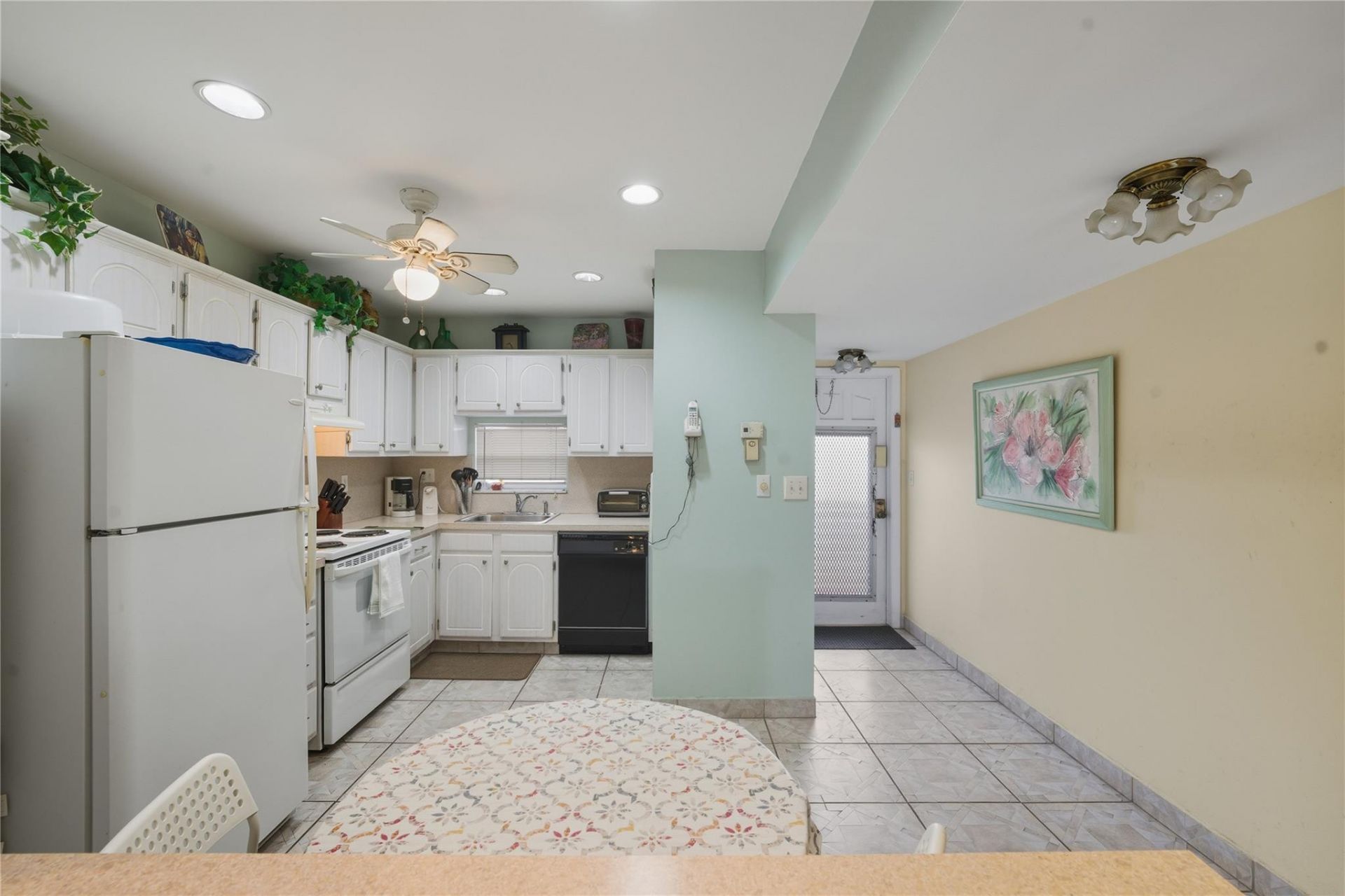 691 S Hollybrook Drive, Unit 304, Pembroke Pines, FL 33025 Photo