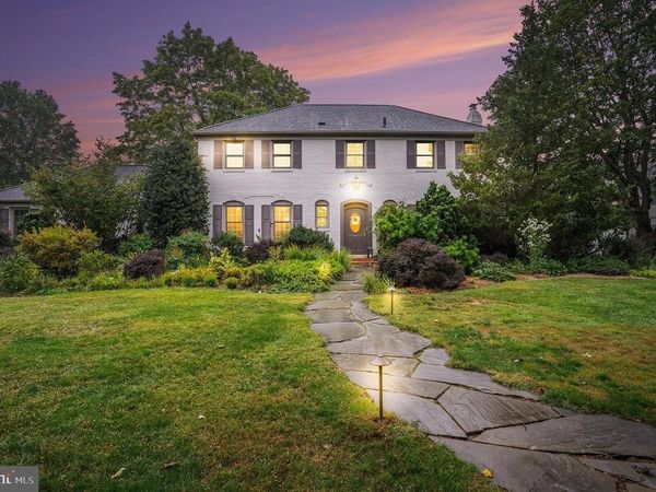 3 CARRIAGE WAY, BERWYN, PA 19312