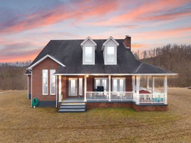 198 Iwanna Loop, Ezel, KY 41425
