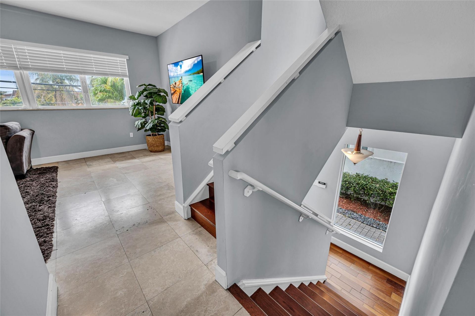 832 N Victoria Park Road, Unit 832, Fort Lauderdale, FL 33304 Photo