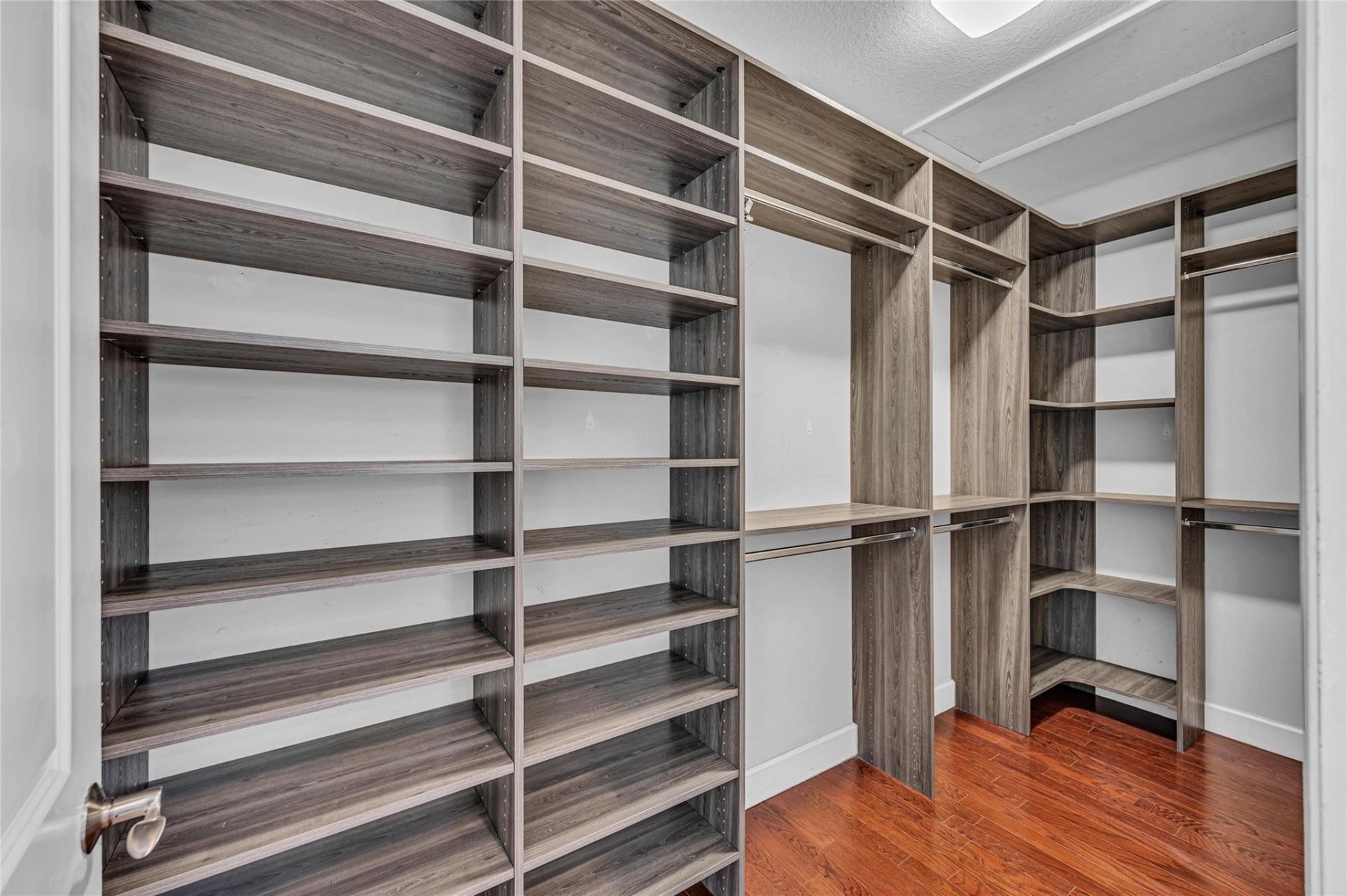 832 N Victoria Park Road, Unit 832, Fort Lauderdale, FL 33304 Photo