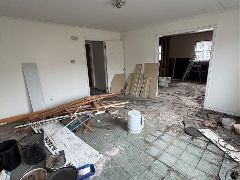 55060 national rd, Bridgeport, OH 43912 Photo 13