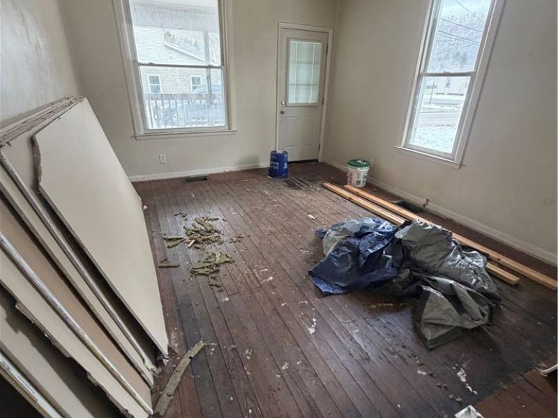 55060 national rd, Bridgeport, OH 43912 Photo 8