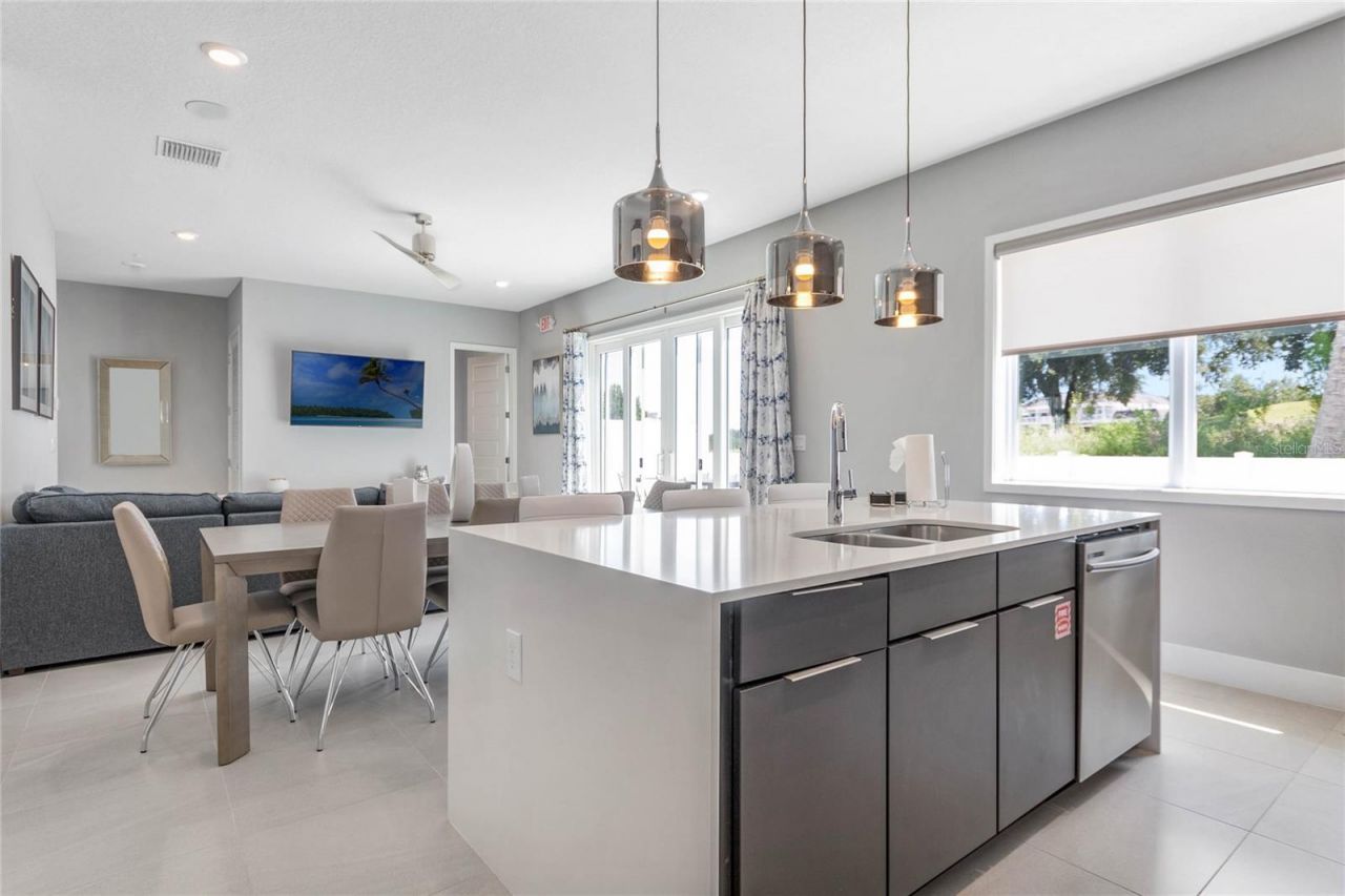 7770 Sandy Ridge Drive, Unit 112, Reunion, FL 34747 Photo