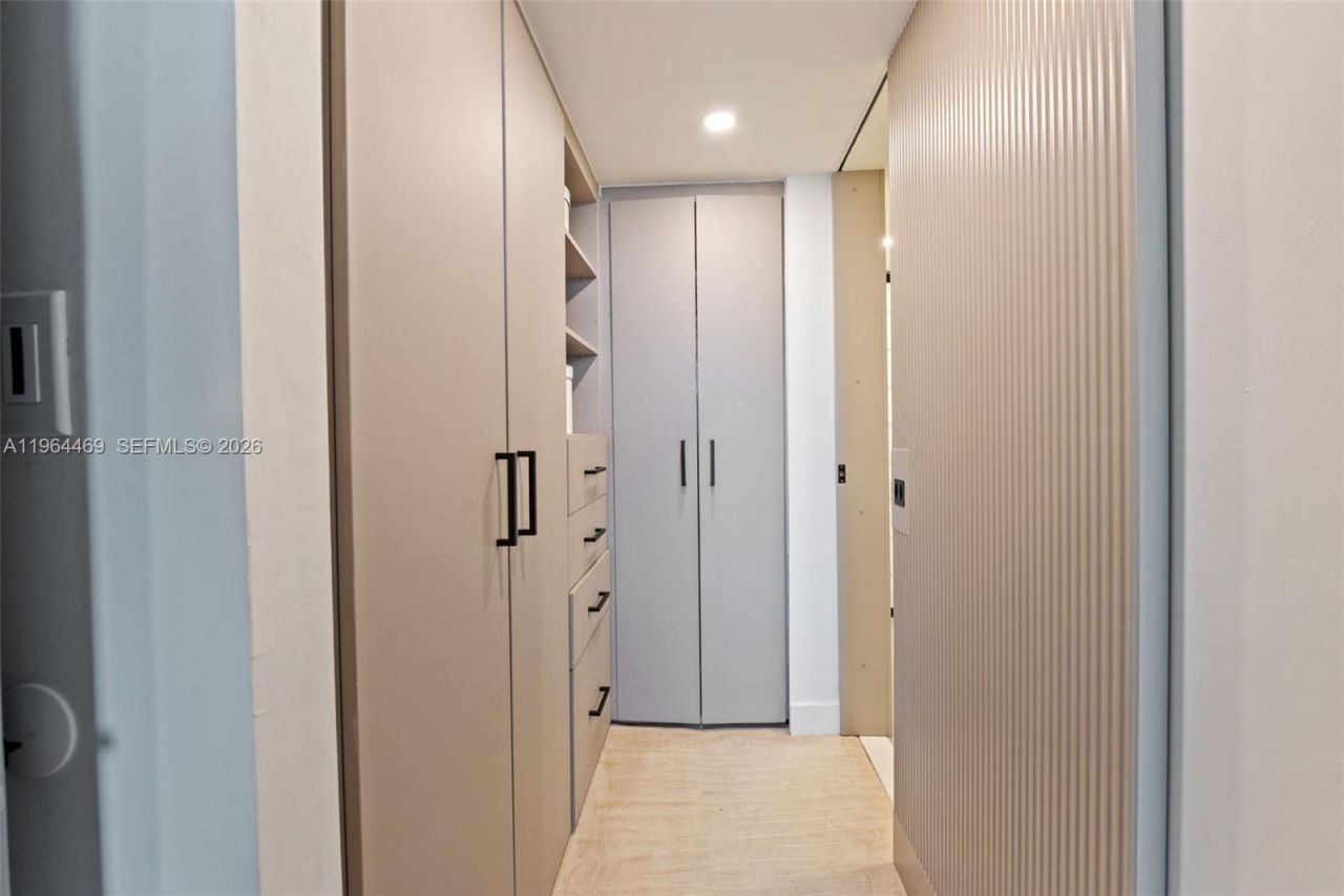 2801 NE 183rd St , Unit 1801W, Aventura, FL 33160 Photo