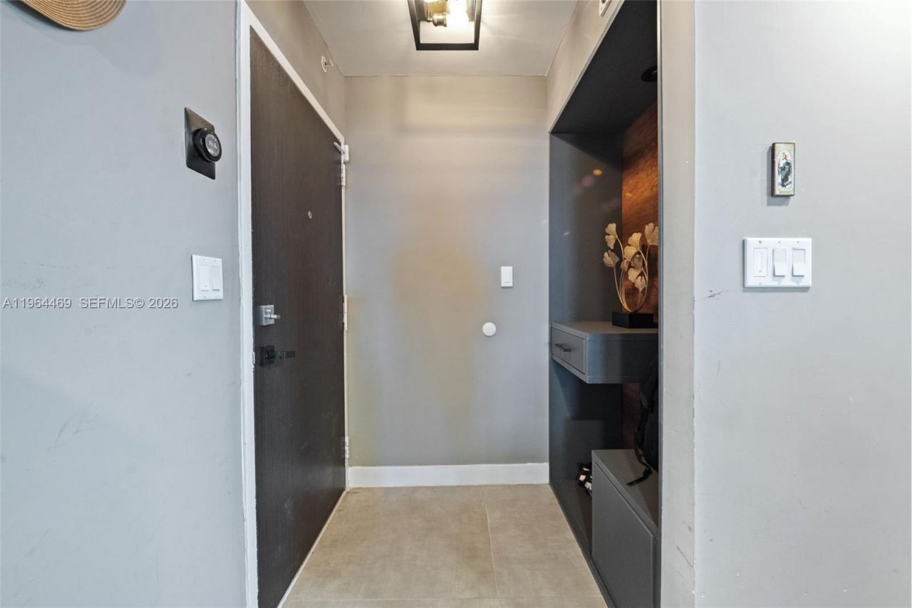 2801 NE 183rd St , Unit 1801W, Aventura, FL 33160 Photo