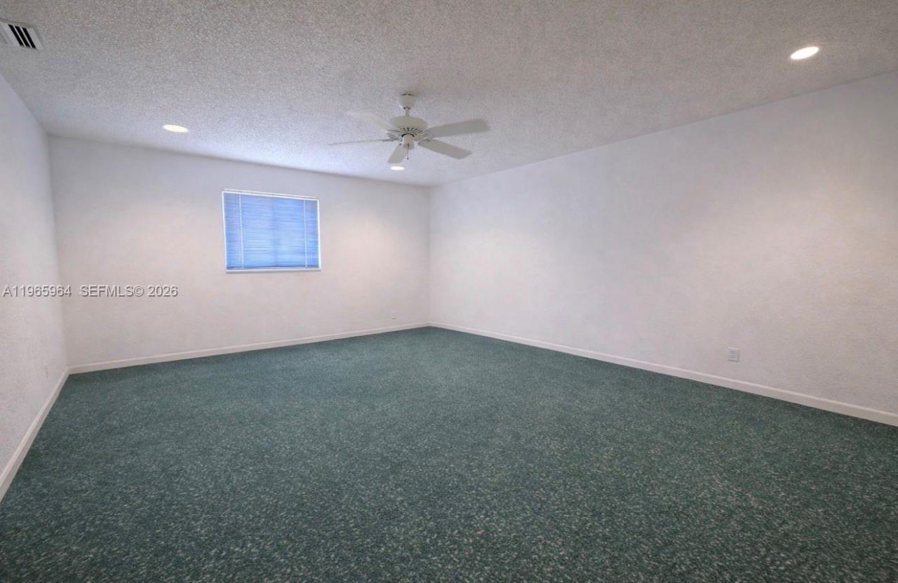 7355 Poinciana Ct, Miami Lakes, FL 33014 Photo