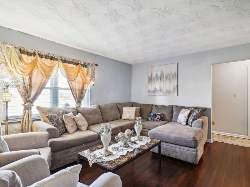 2937 Rundell Drive, Columbus, OH 43204 Photo 7