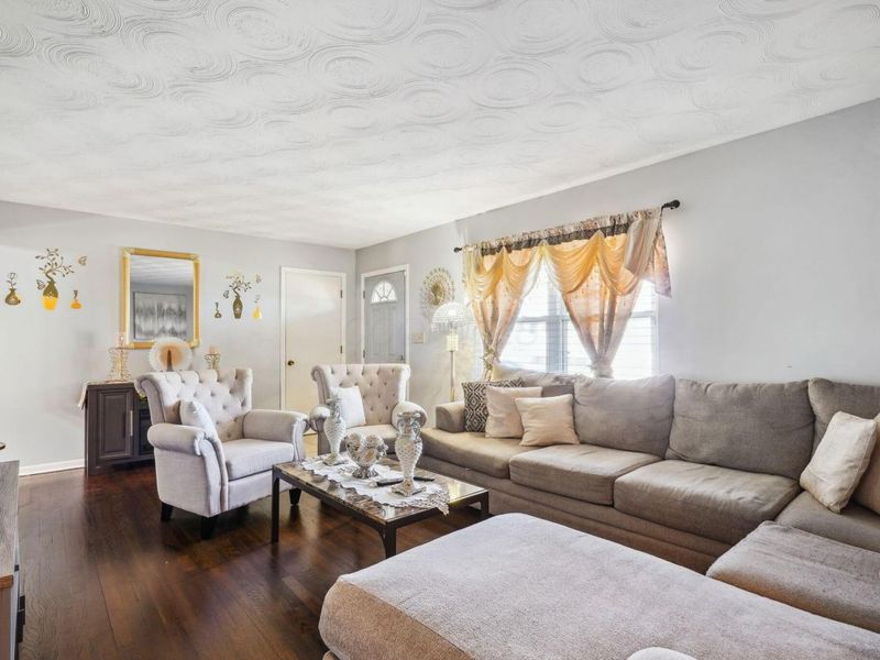 2937 Rundell Drive, Columbus, OH 43204 Photo 8