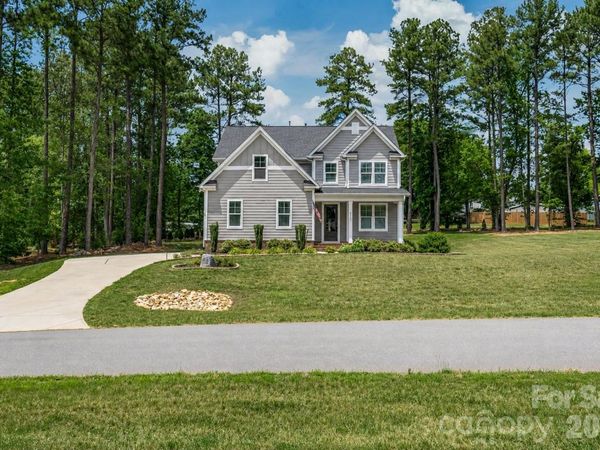 4307 Island Fox Lane, Denver, NC 28037