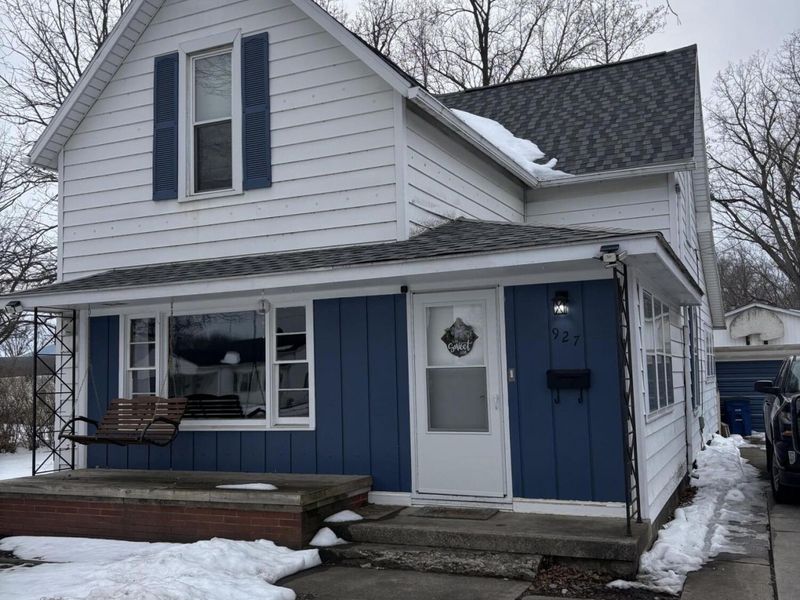 927 S Wayne Street, Saint Marys, OH 45885 Photo 2