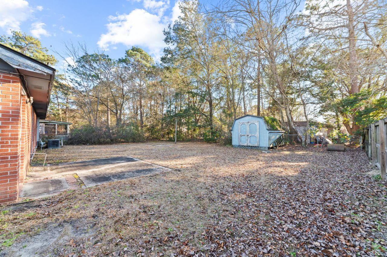 4459 Farmwood Street Photo 14