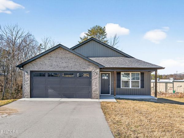 175 Sky View Meadow Drive, Crossville, TN 38555