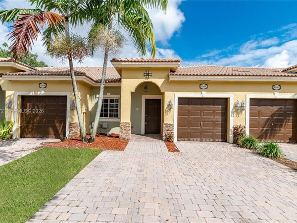 1207 NE 32nd Ter, Unit 1207, Homestead, FL 33033