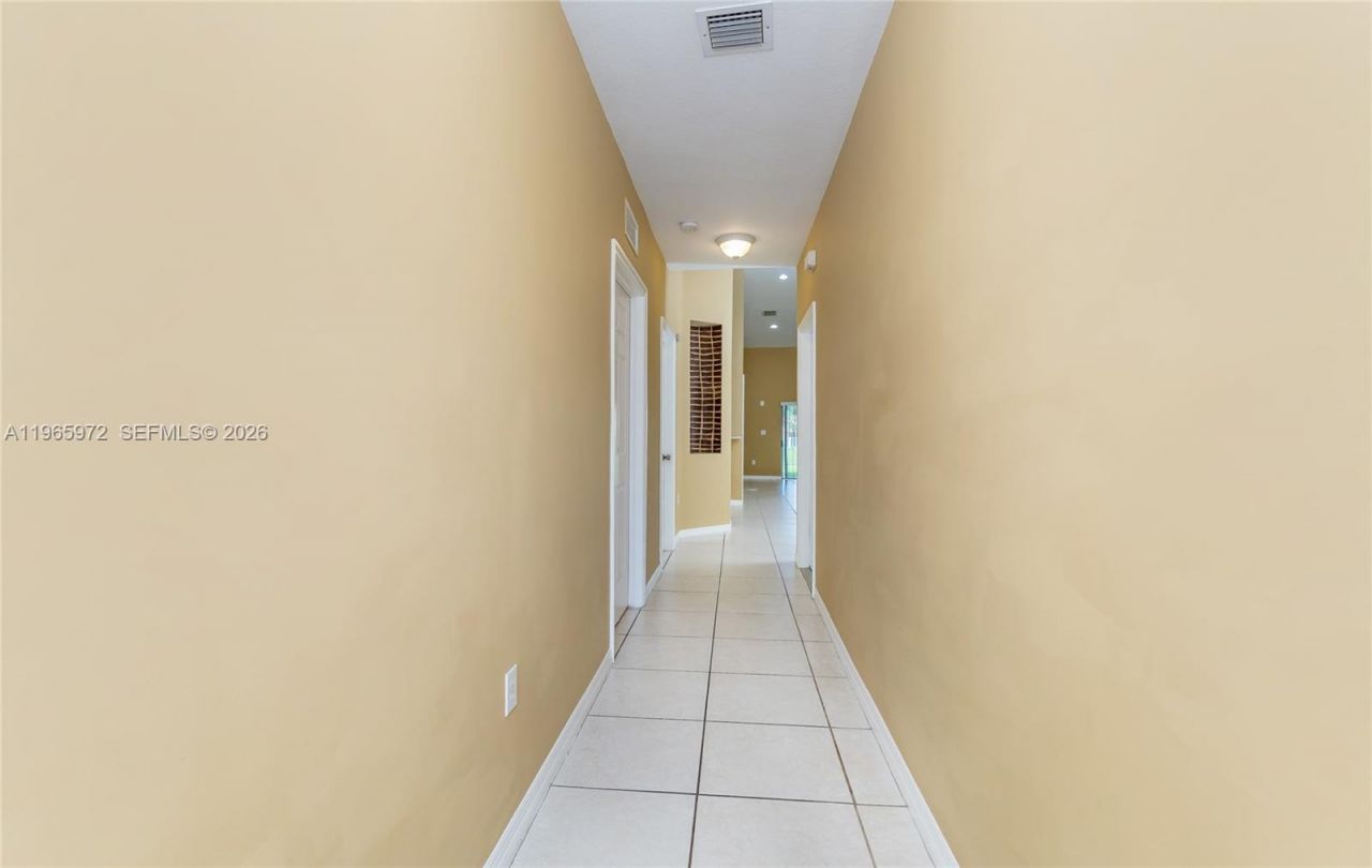 1207 NE 32nd Ter, Unit 1207, Homestead, FL 33033 Photo