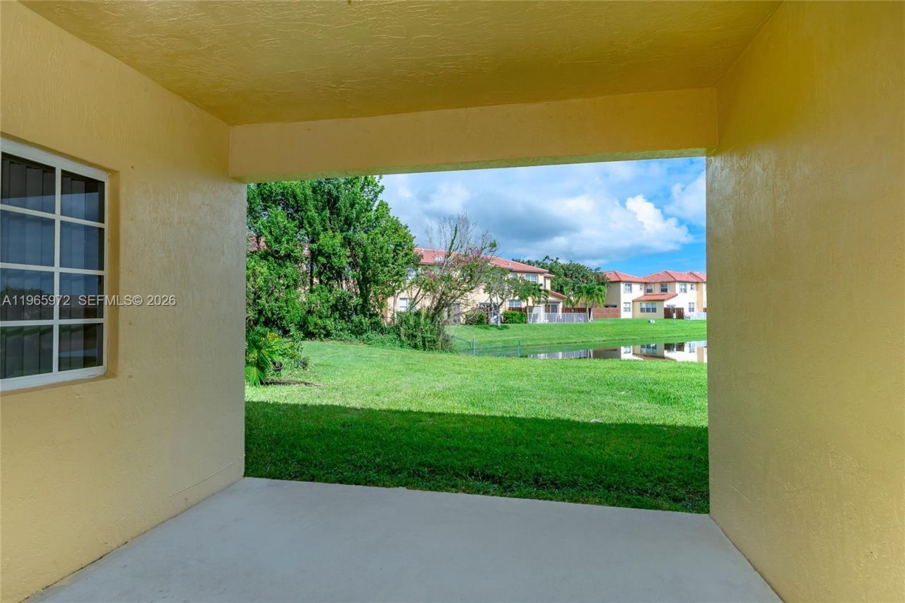 1207 NE 32nd Ter, Unit 1207, Homestead, FL 33033 Photo