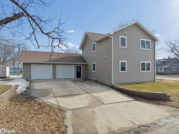 116 W Congress Street, Nora Springs, IA 50458