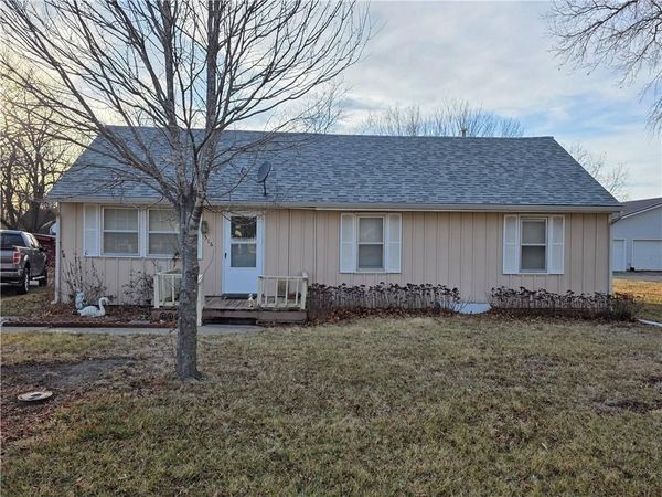 516 N 4th Street, Lacygne, KS 66040