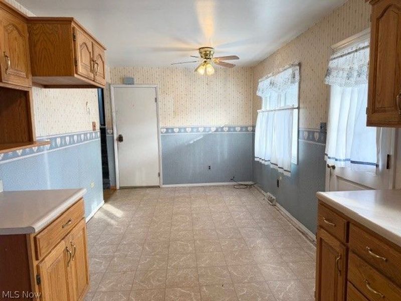 71571 main Street, Saint Clairsville, OH 43950 Photo 9