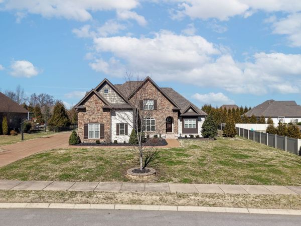 22 Morgan Ln, Lebanon, TN 37087