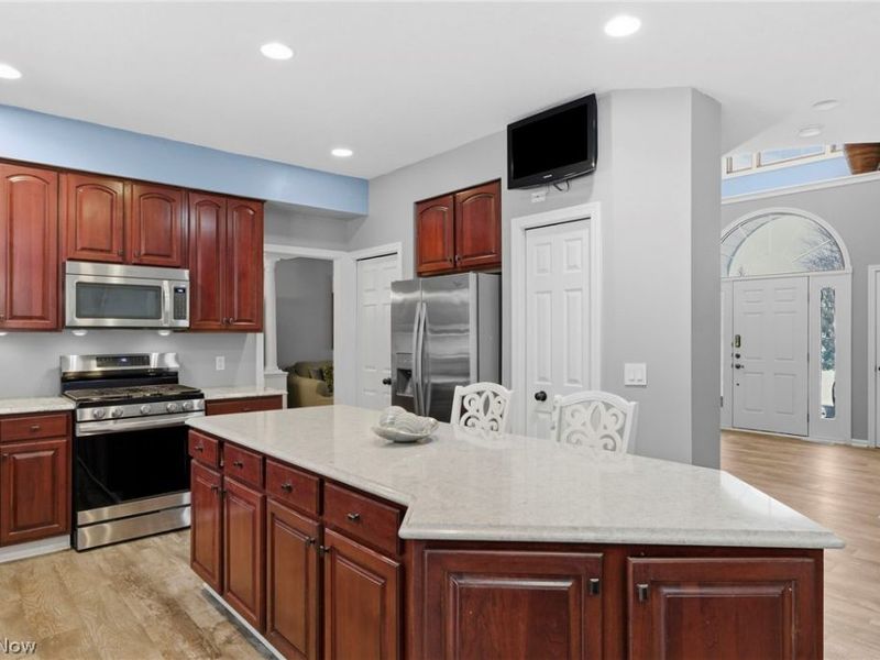 8412 Windsor Way, Broadview Heights, OH 44147 Photo 18