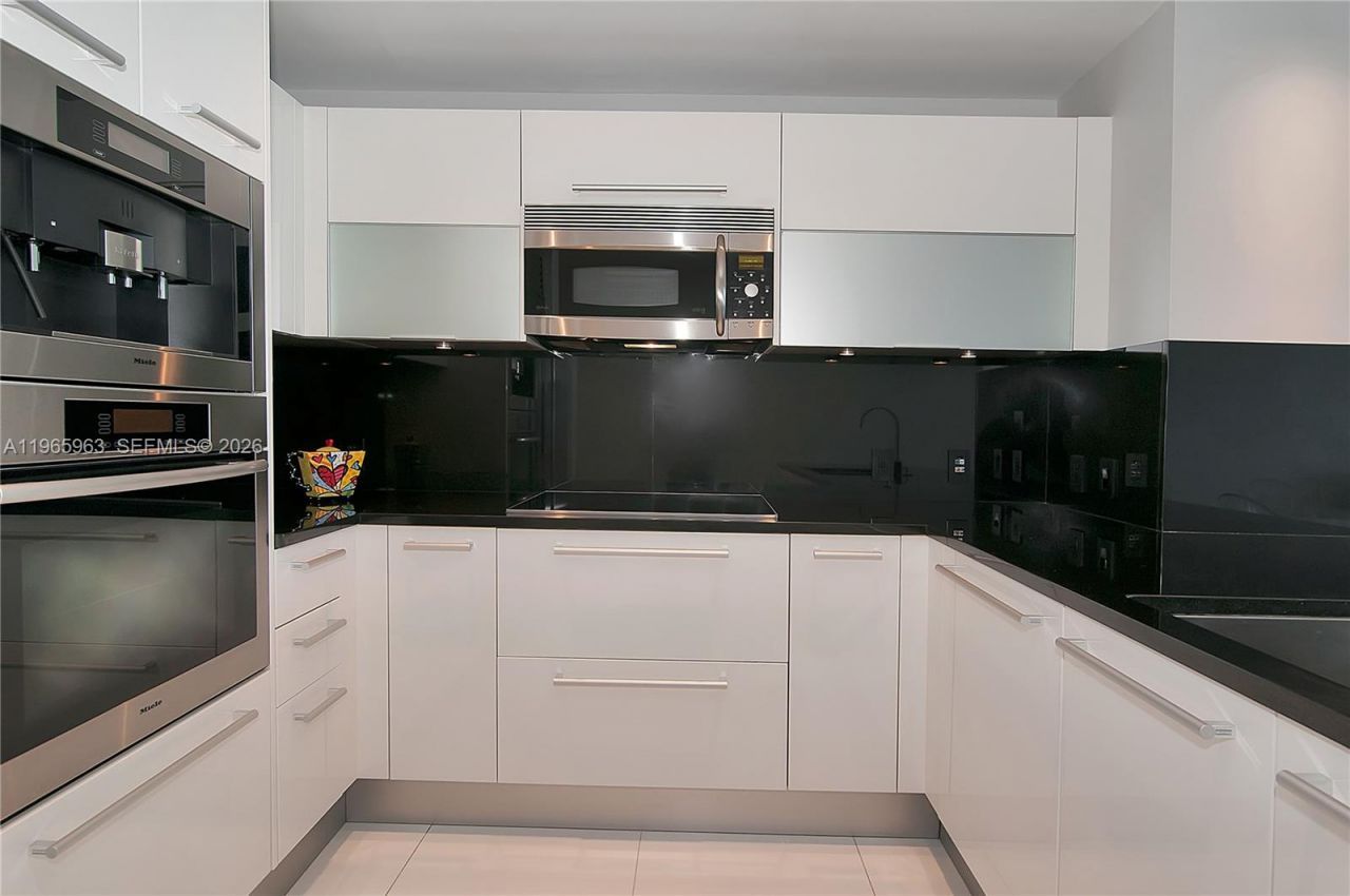 17121 Collins Ave , Unit 1707, Sunny Isles Beach, FL 33160 Photo