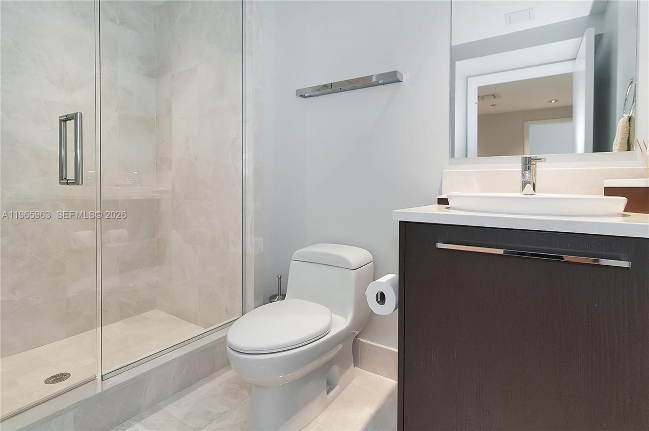 17121 Collins Ave , Unit 1707, Sunny Isles Beach, FL 33160 Photo