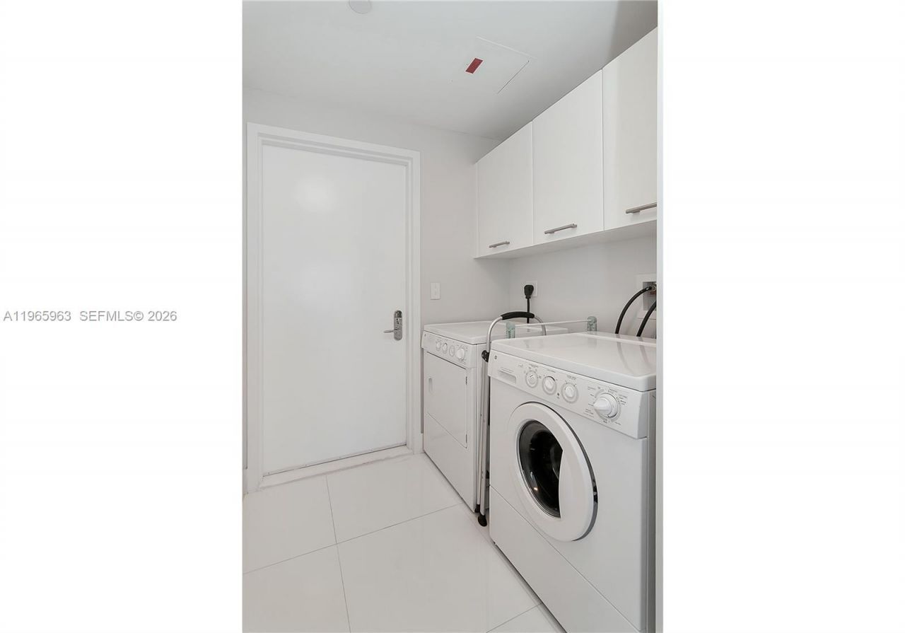 17121 Collins Ave , Unit 1707, Sunny Isles Beach, FL 33160 Photo