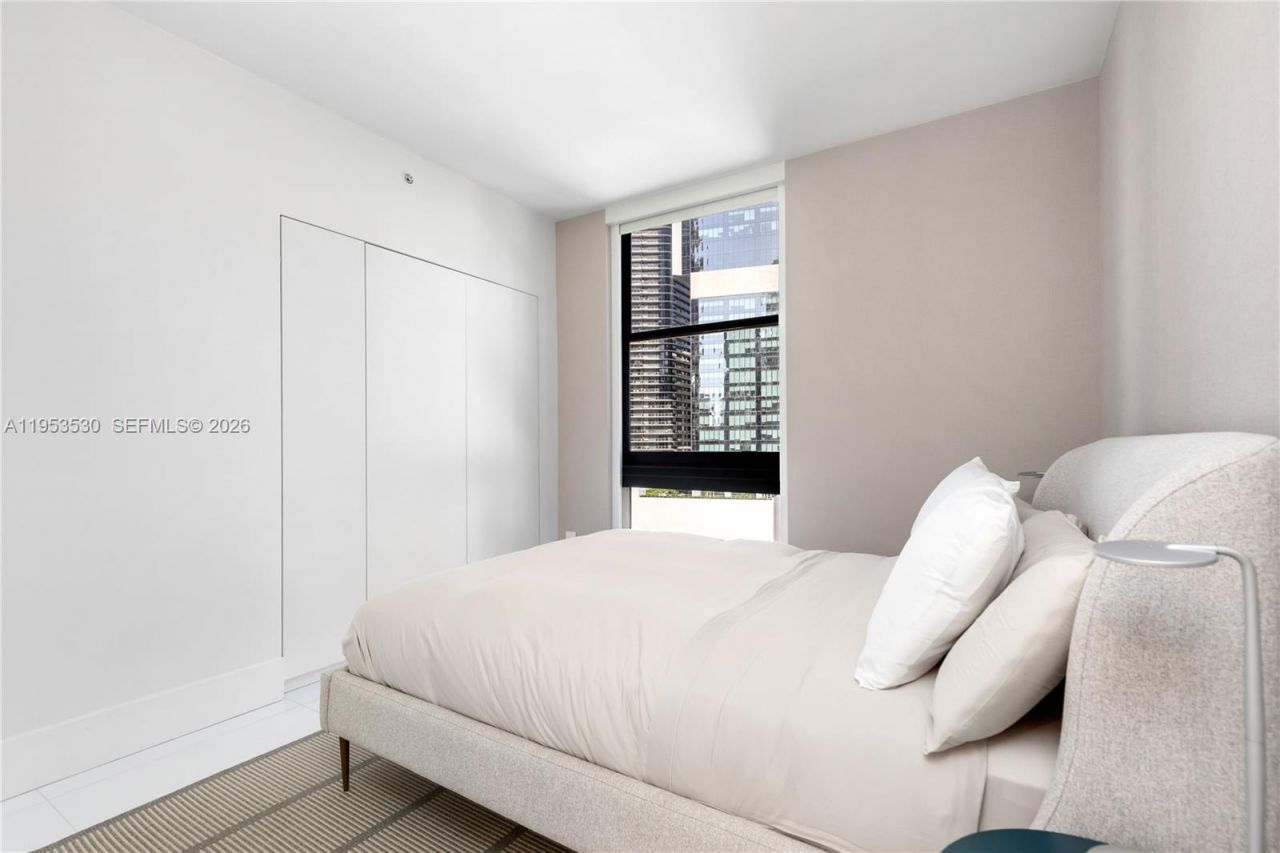 1010 Brickell Ave , Unit 1701, Miami, FL 33131 Photo