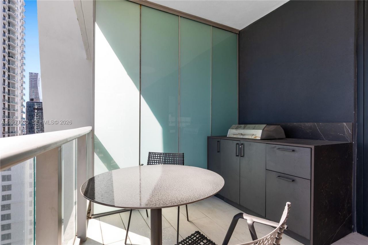 1010 Brickell Ave , Unit 1701, Miami, FL 33131 Photo