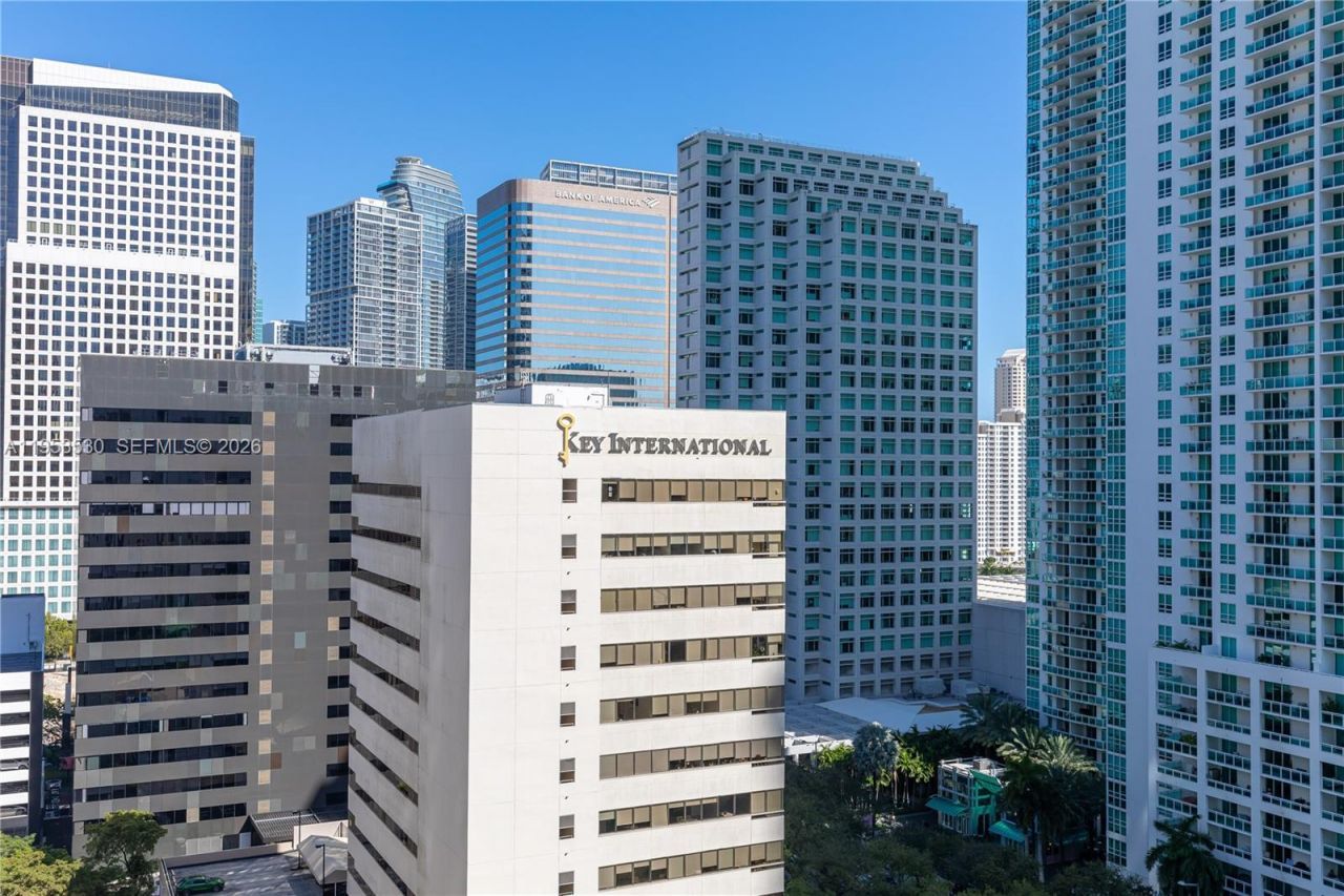 1010 Brickell Ave , Unit 1701, Miami, FL 33131 Photo