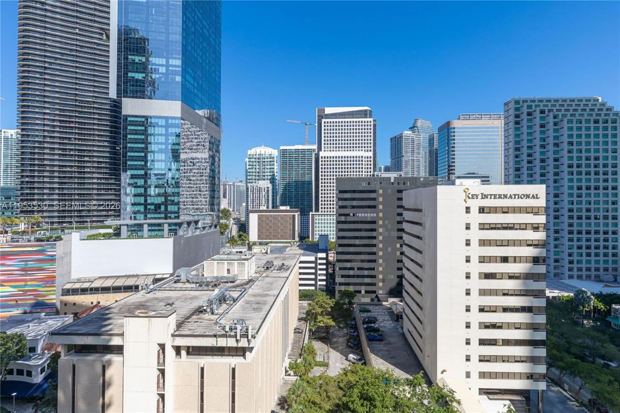 1010 Brickell Ave , Unit 1701, Miami, FL 33131 Photo
