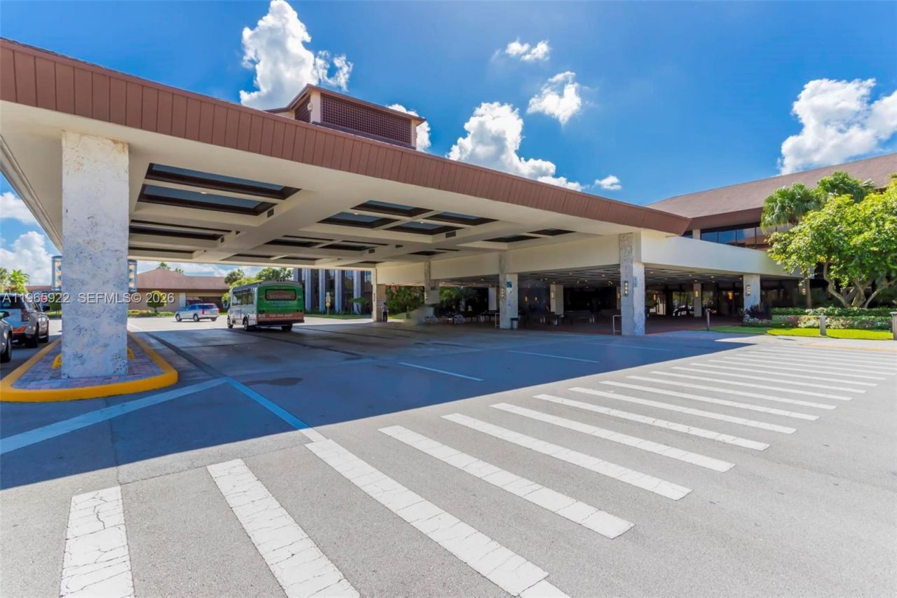 12800 SW 7th Ct , Unit 311G, Pembroke Pines, FL 33027 Photo