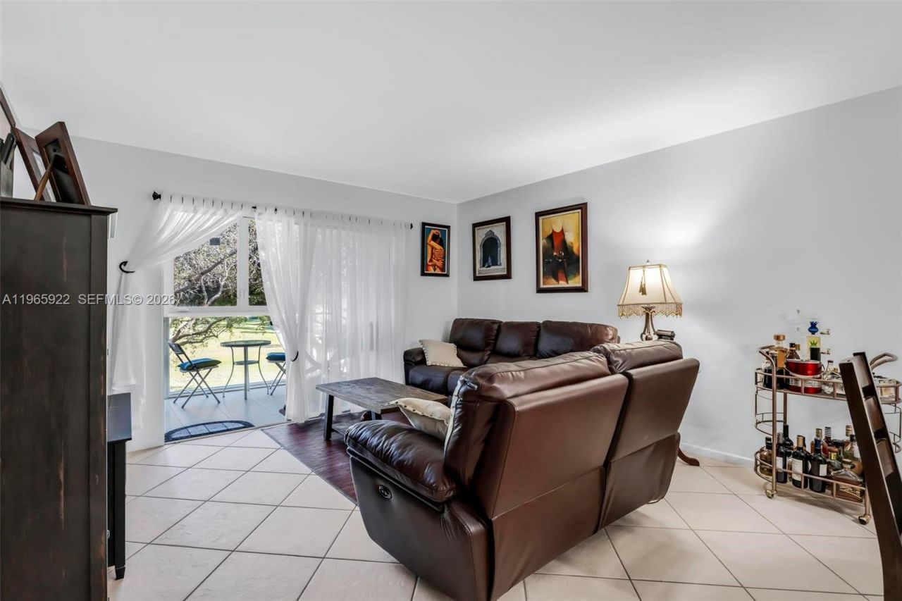 12800 SW 7th Ct , Unit 311G, Pembroke Pines, FL 33027 Photo