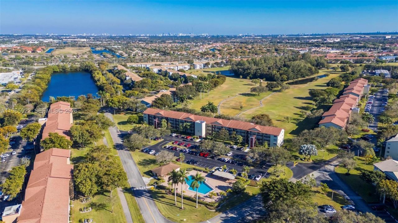 12800 SW 7th Ct , Unit 311G, Pembroke Pines, FL 33027 Photo